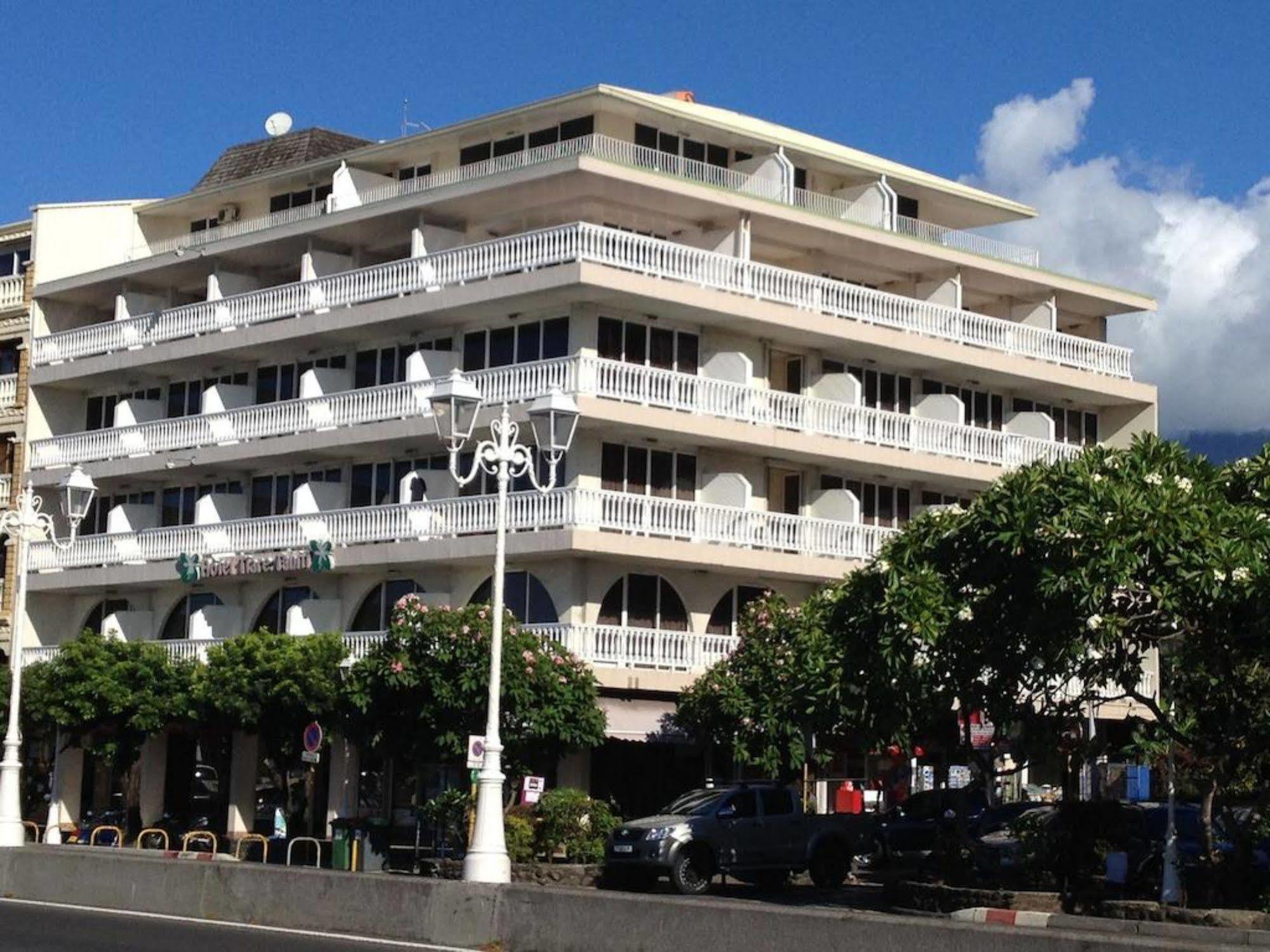 Hotel Tiare Tahiti Папеэте Экстерьер фото